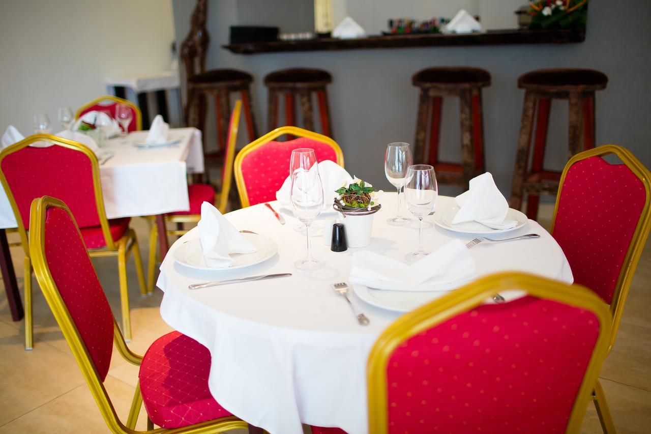 Fly Hotel Libreville Dış mekan fotoğraf
