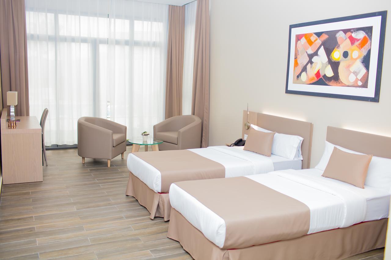 Fly Hotel Libreville Dış mekan fotoğraf