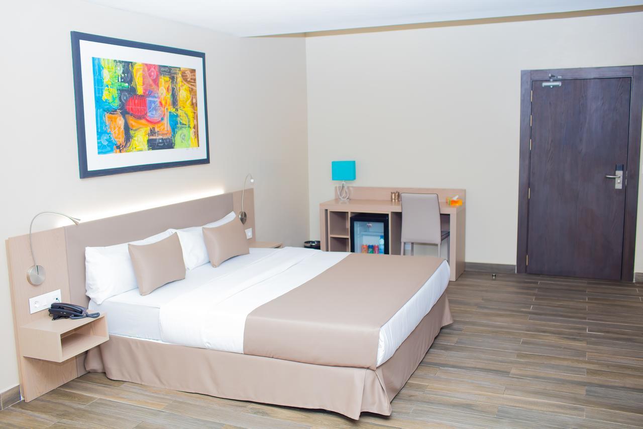 Fly Hotel Libreville Dış mekan fotoğraf